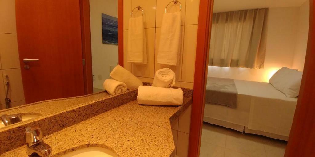 Porto Beach Ao Lado Do Beach Park E A 200M Da Praia De Porto Das Dunas アキラス エクステリア 写真